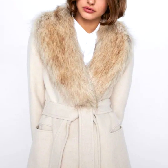 Zara Jackets & Blazers - Zara COAT W/ Faux Fur
